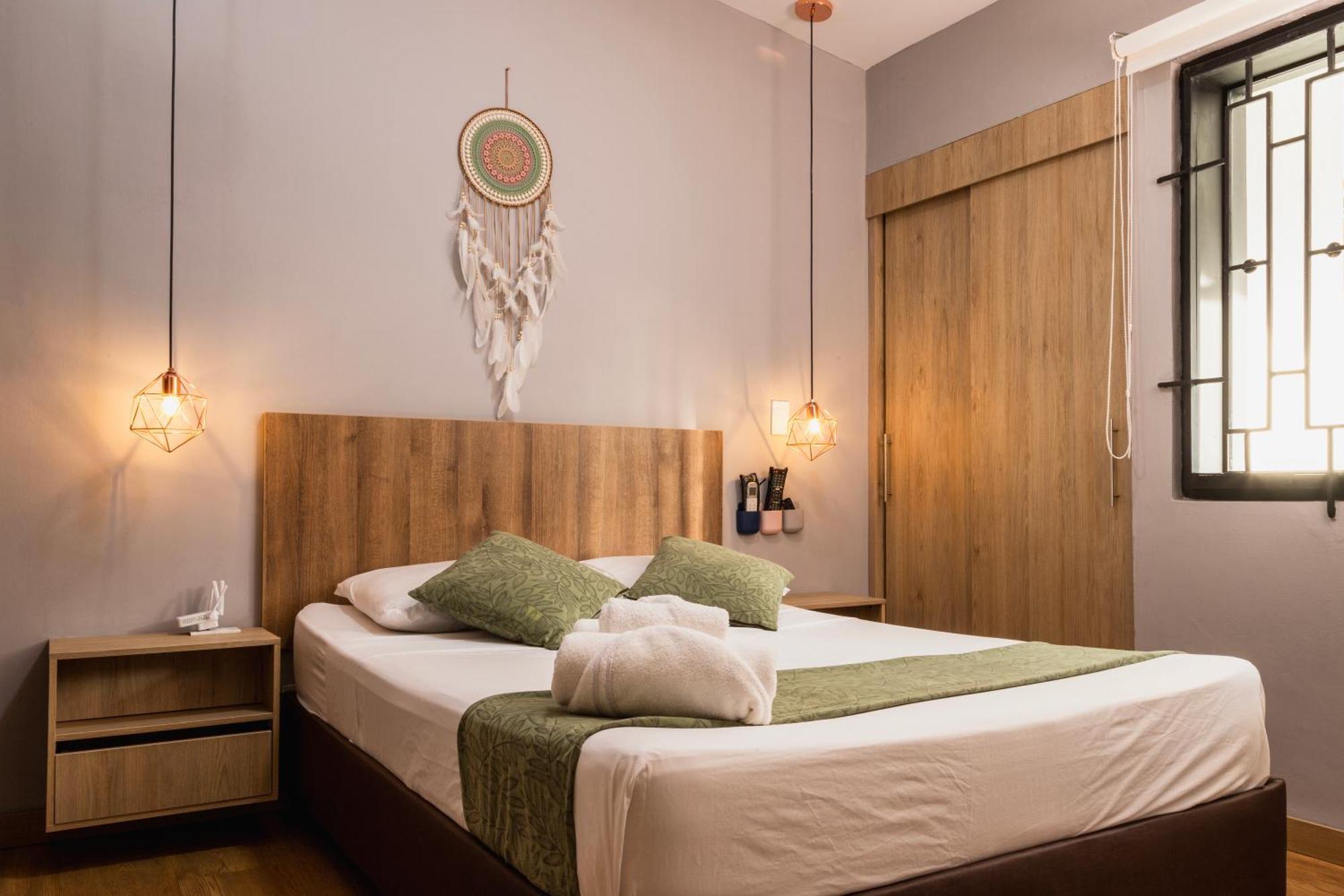 Hotel Casa 73 Deluxe Medellin Bagian luar foto