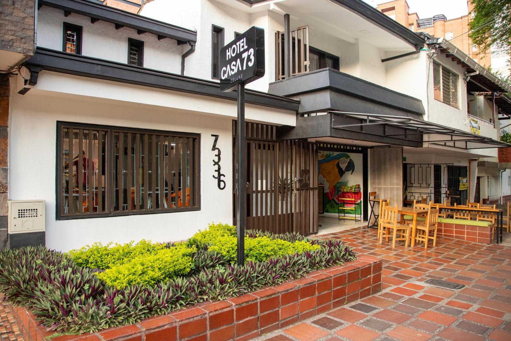 Hotel Casa 73 Deluxe Medellin Bagian luar foto